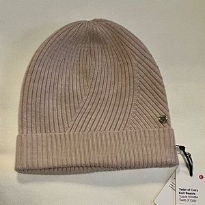 NWT Lululemon Twist of Cozy Beanie Hat Pink